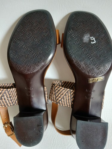 Women's Italian Shoemaker Tan Block Heel Open Toe Sandals Sz8M Side Buckle... - Picture 8 of 18