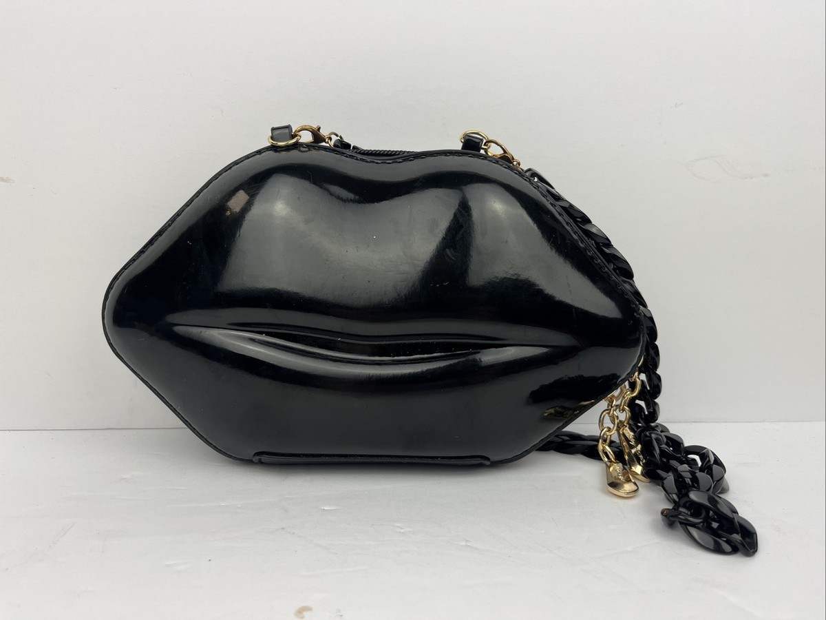 Betsey Johnson Shiny Black Lip Purse 3D Plastic Chain Strap 9x5.5" Sunglasses View 2