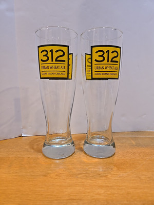 Goose Island Brewing Co Lot Of Two Tall Pint Glasses Urban Wheat Ale 312 Chicago