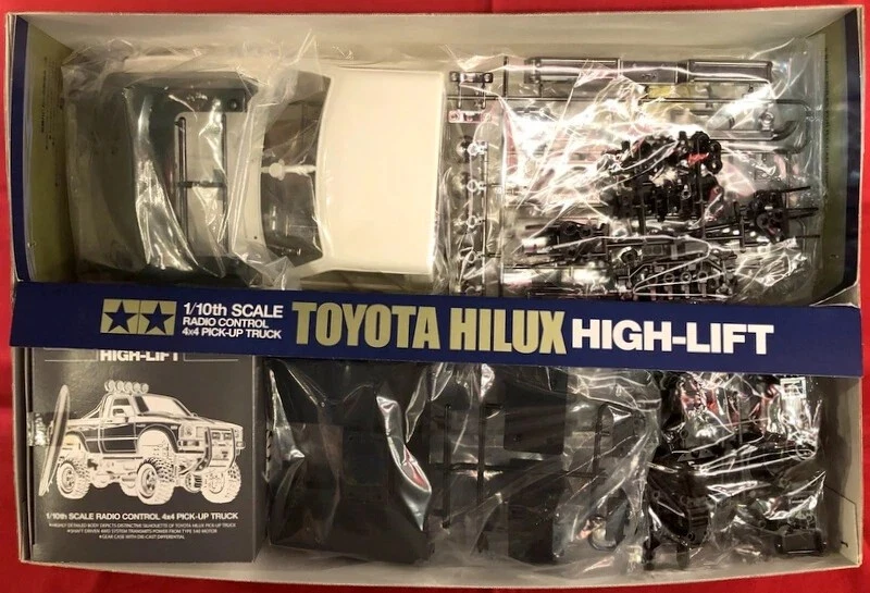 Toyota Hilux High Lift Up TAMIYA Scala 1/10 Camion RC Elettrico No.397... - Immagine 2 di 4