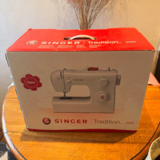 SINGER Tradition 2250 Mechanical Sewing Machine Portable Free Arm Buttonhole