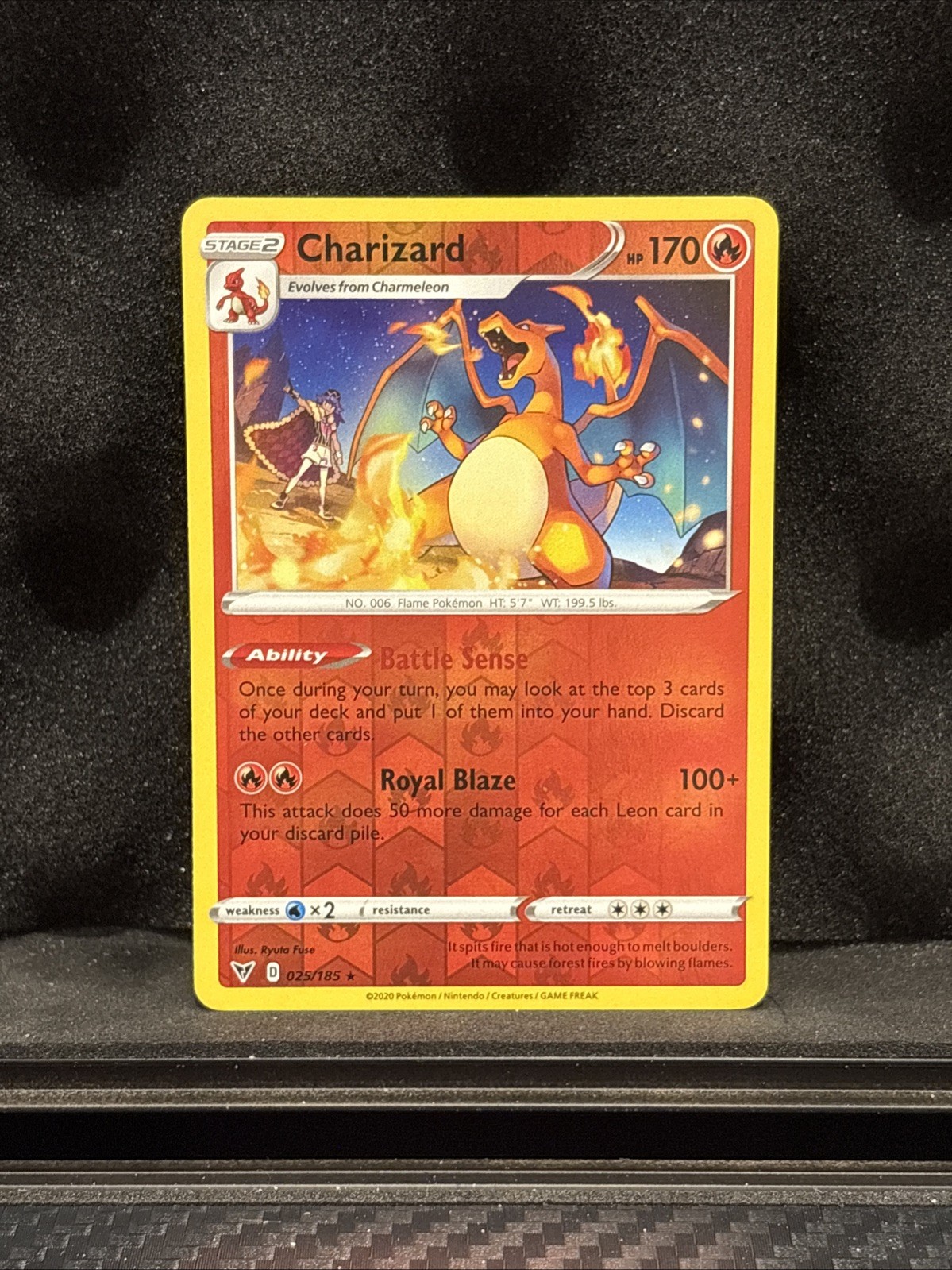 Charizard - 25/185 - Reverse Holo - Vivid Voltage TCG Pokémon NM