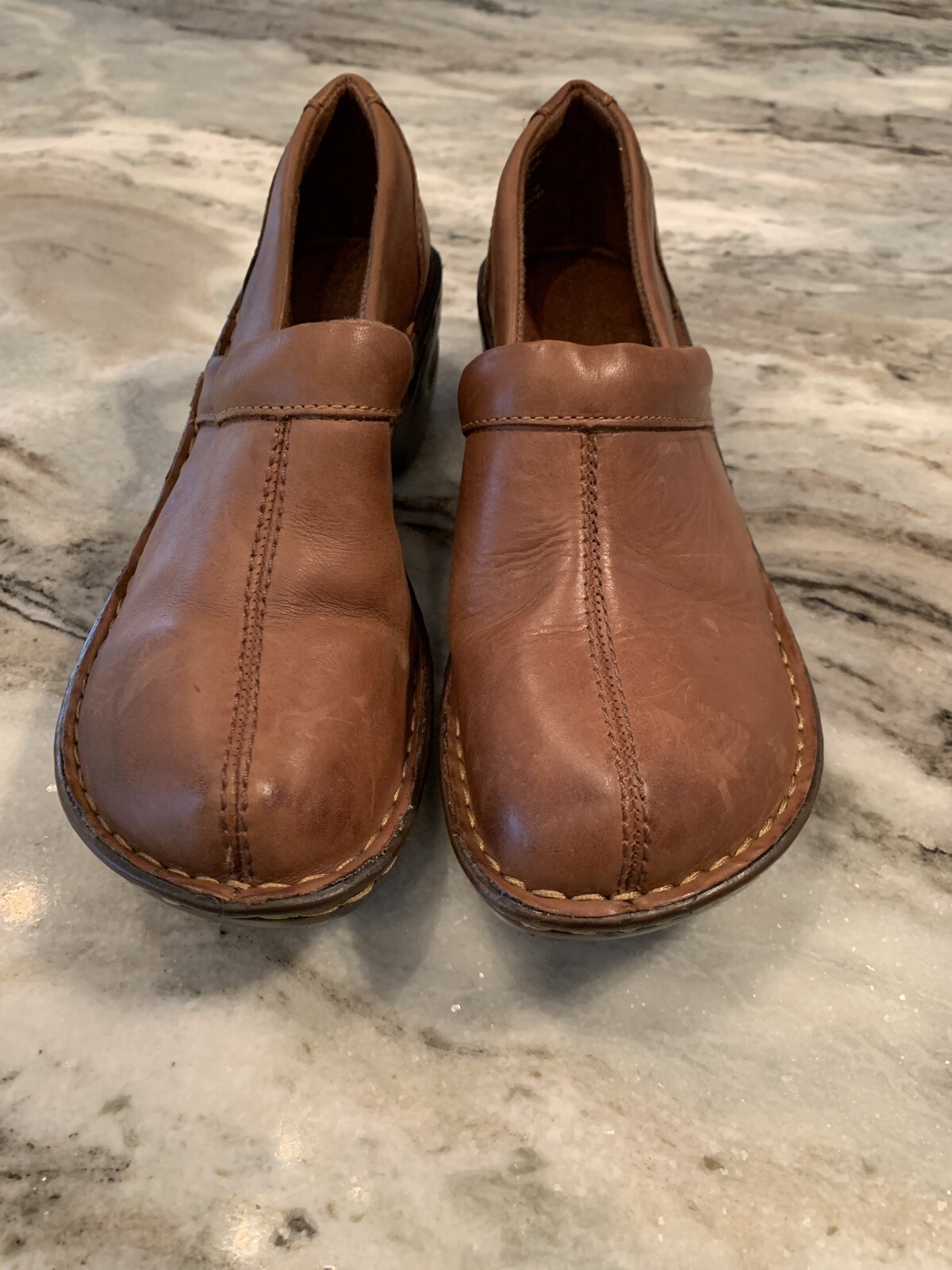 MAGELLAN Brown Leather Clogs Mules Slipons Women's s… Gem