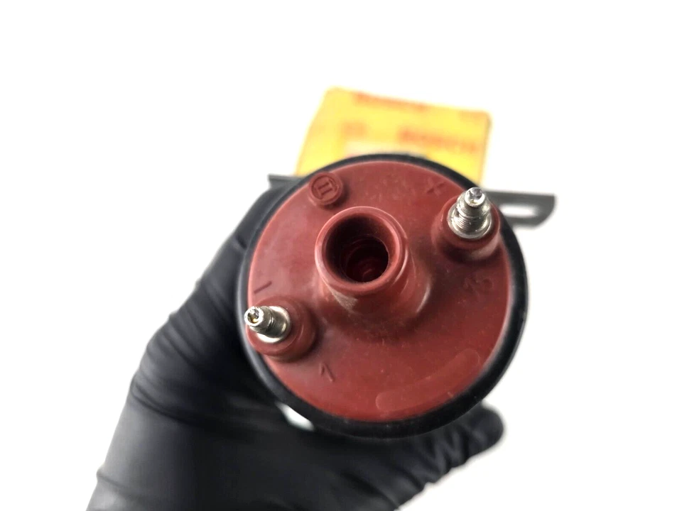 NOS Genuine Bosch Ignition Coil Black 1977-1980 Porsche 924 Turbo 0221122008 - Image 3 of 4