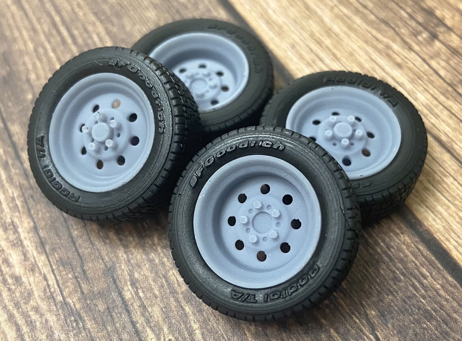 1/24 Scale: 17-inch Draglites model car wheels/tires. Resin; 3D Print ...