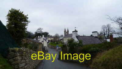 Foto 6x4 Im Betws-yn-Rhos Dorf St. Michael's Kirche steht stolz c2015