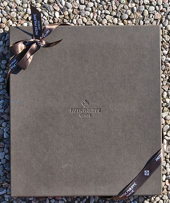 Patek Philippe Original Ipad Halter aus hochwertigem Leder Neu mit Karton.