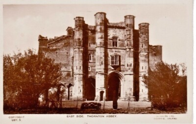 ULCEBY, LINCOLNSHIRE - THORNTON ABBEY S/W POSTKARTE