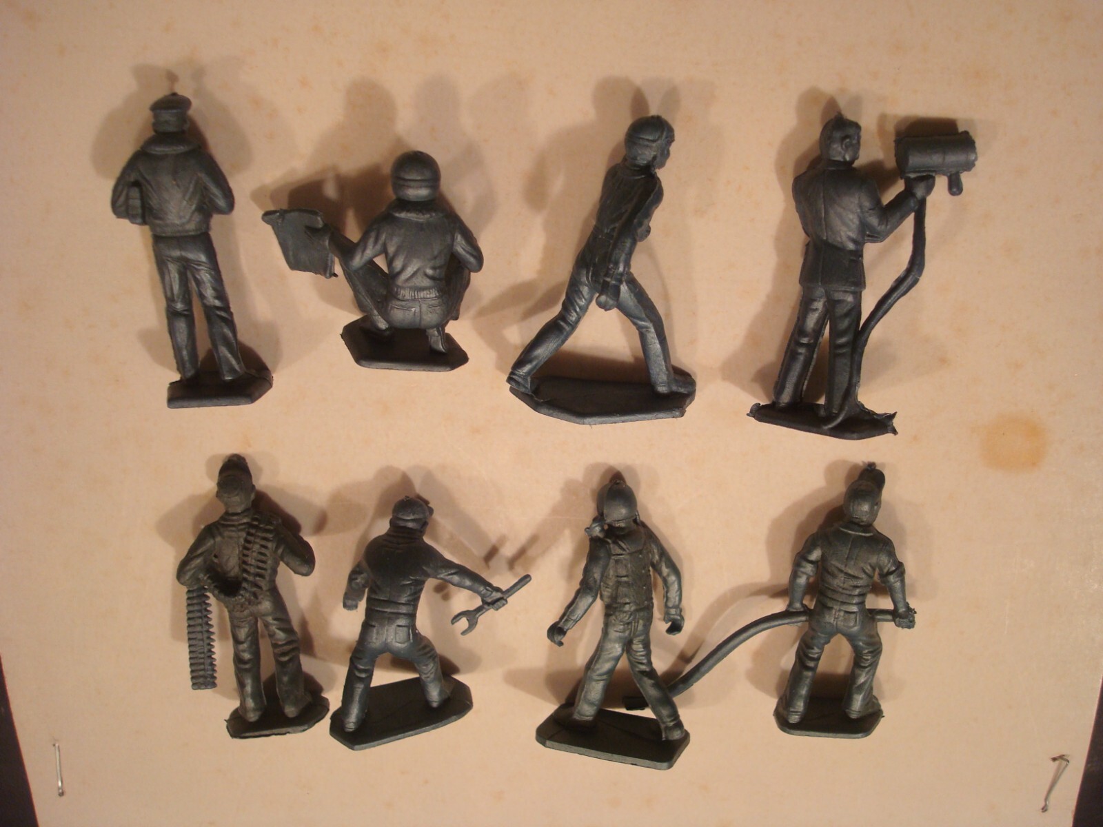 Vintage Marx airport Playset Figures airmen Lot of 8 airforce moon base