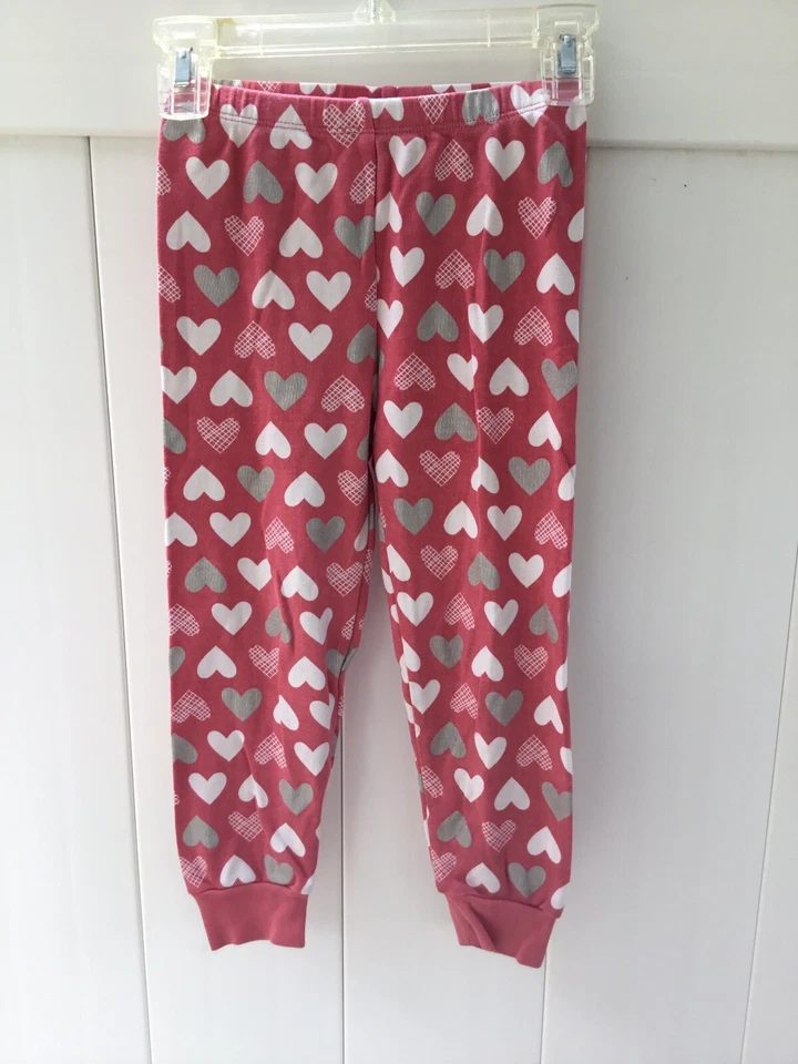 Conjunto de pijama Gymboree Allover Hearts para niñas talla 4 rosa profundo, plateado, blanco Foto 2 de 4