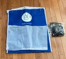 Bleu Whisk Foldable Travel Bed with case and accessory Black/Blue Brand New