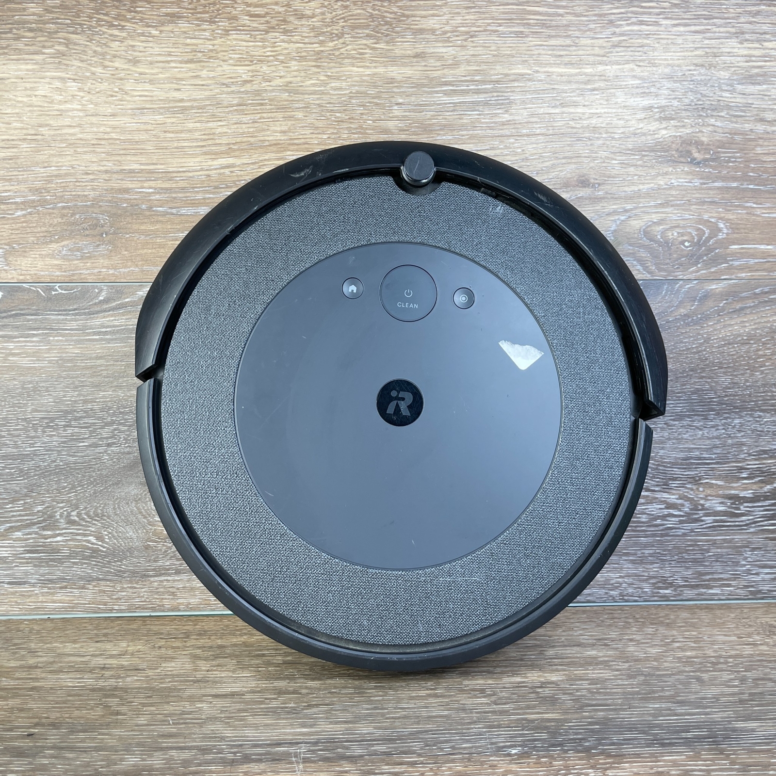 iRobot Roomba i3 (3150) WiFi Connected Robot Vacuum Ideal Pet Hair For
