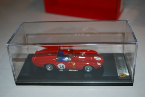 Ferrari 458 Italia GT2 Présentation Red Fujimi TSM11FJ017 - Miniatures Autos Motos
