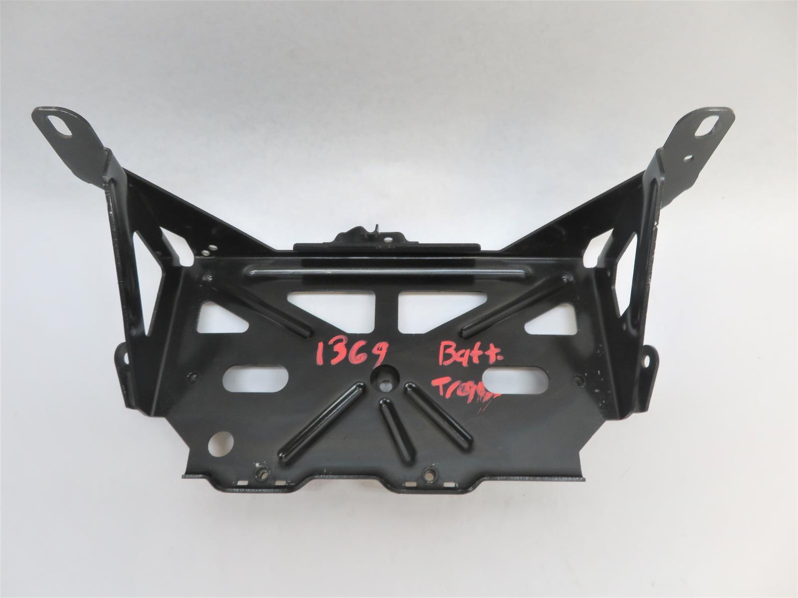 2010 FERRARI CALIFORNIA BATTERY TRAY BRACKET MOUNT OEM EXOTIC PARTS F149