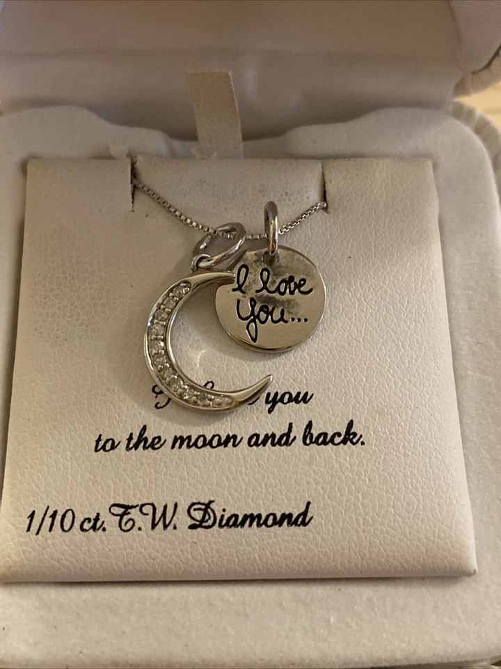 Kohl’s 1/10 ct. T.W. Diamante de plata de ley I Love You To The Moon and Back Foto 2 de 2