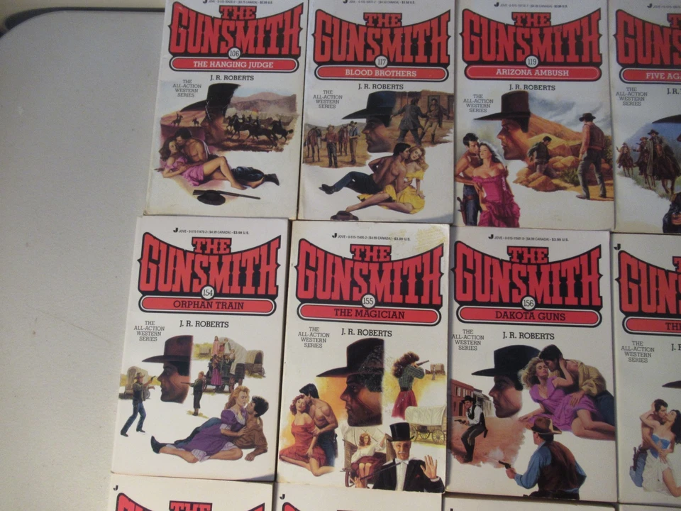 The Gunsmith Western Paperback Book Lot of 18 J R Roberts Books Old West Cowboys Foto 4 de 4