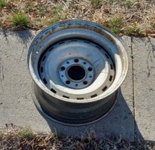 1967-72-87 Chevy Gmc Truck C10 5 Lug 15x8 Gm Original Truck Rally Good Used 1967-72-87 Chevy Gmc Truck C10 5 Lug 15x8 Gm Original Truck Rally Good Used