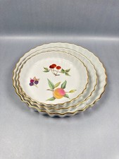 1961 Royal Worcester Evesham Gold Fluted Edge...
