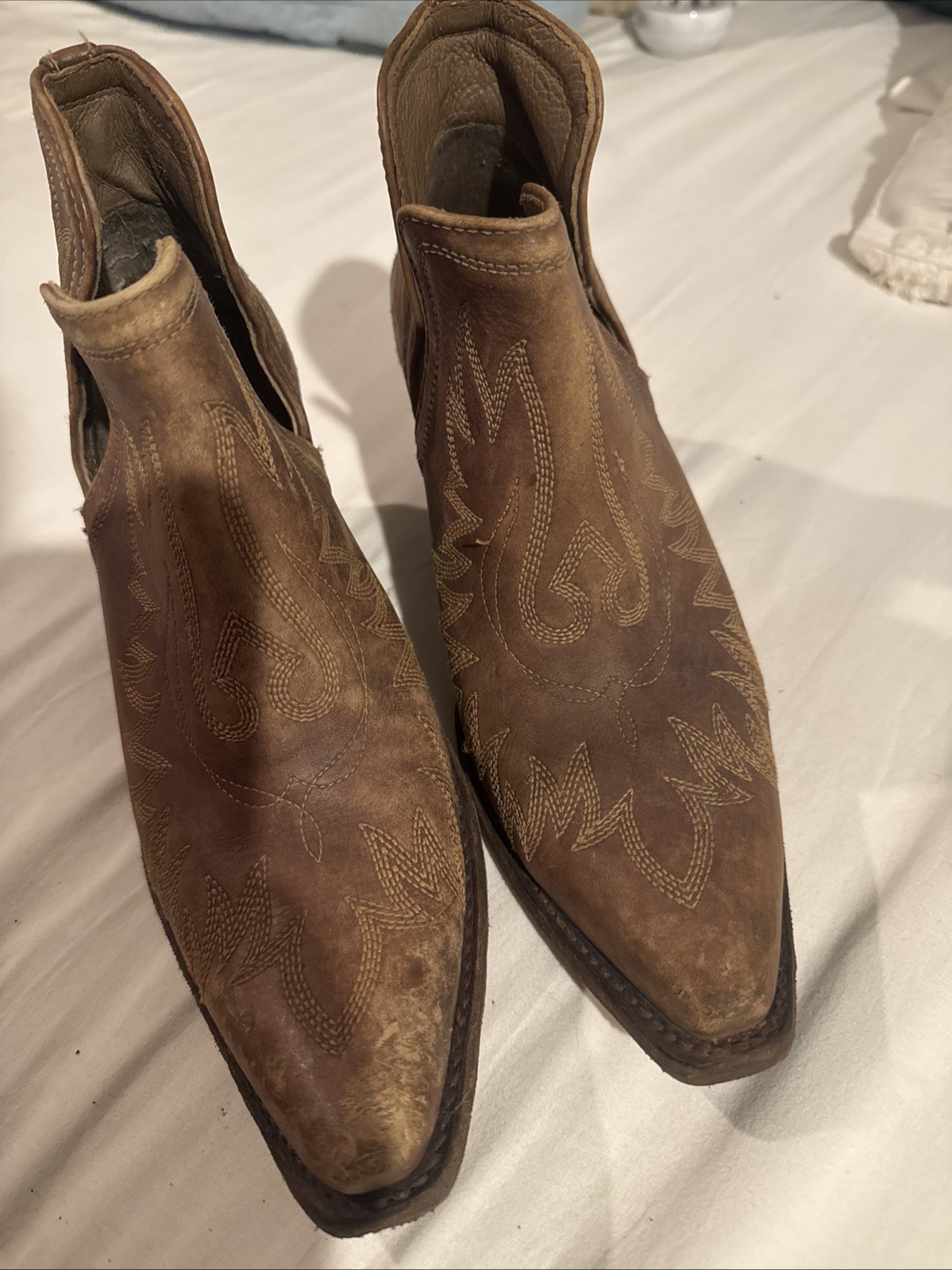 ARIAT Dixon Western Boot Women's Size 9B Naturally Distressed Brown Booties