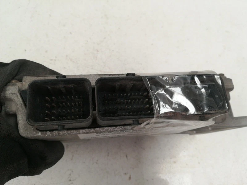 83838300 centralina motore per FORD ORION III 1.8 D 1992 177593 - Immagine 3 di 4