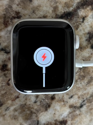Apple Watch Series 5 40mm Silver GPS/LTE - water damaged and charging errors