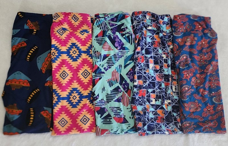 Lot of 5 Patterned Leggings Multicolor Geometric Abstract Animal Print