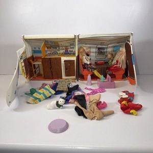 Vintage 1972 - L'avion Barbie's Friend Ship Avec Son Chariot De Bar ! Jeu Dépliable