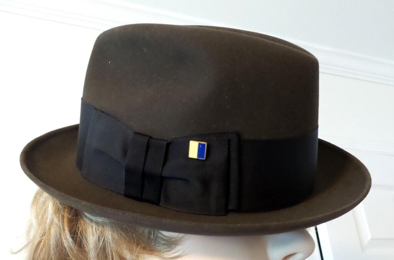 KNOX FLYING CLOUD DARK BROWN  FEDORA  HAT 6 7/8 IN BOX