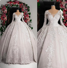 Exquisite Applique Ball Gown Wedding Dress O Neck Sheer Long Sleeves Bride Gowns