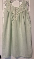VTG Heiress Green Sleeveless Short Nightgown W/ Lace Floral Embroidered Sm READ