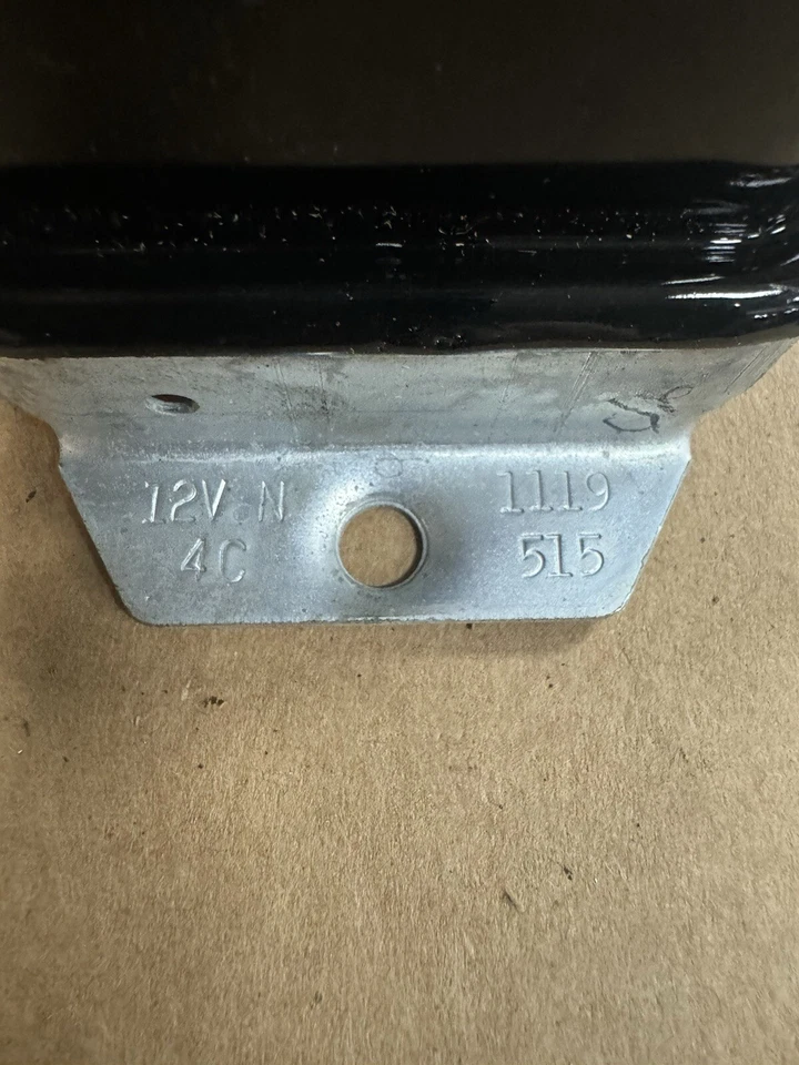 NOS 119515 4C 1964 Delco Remy Voltage Regulator GM - Image 2 of 4