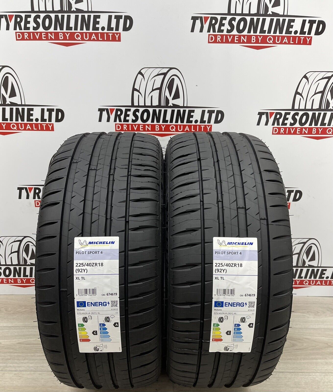 2 X 225 40 18 MICHELIN PILOT SPORT 4 92Y XL 225/40ZR18 BRAND NEW DOT 2022-  2023