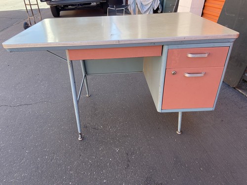 Mid Century Modern Metal Teachers Desk - Picture 8 of 12