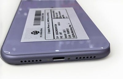 Apple iPhone 11 - 128GB - Purple (Unlocked) A2221 (CDMA + GSM) for