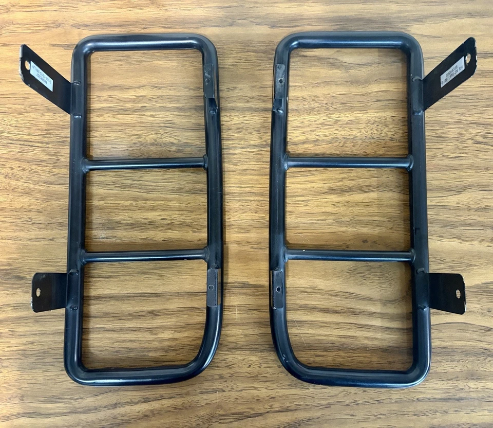 03 - 09 HUMMER H2 NEGRO LUZ TRASERA CEPILLO PROTECTOR REJILLA LÁMPARA TRASERA PROTECTOR CONJUNTO PAR Foto 4 de 4