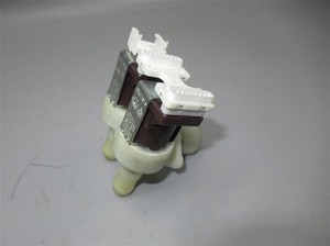 Magnetventil 461971401661 Waschmaschine passend wie Bauknecht Whirlpool Ventil