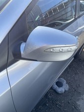 Hyundai ix35 2012 Passenger Side NS Wing Mirror Power Fold Silver 