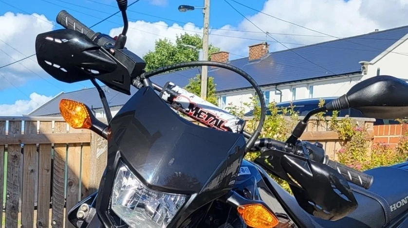 Protector protector de mano de manillar para HONDA CRF 70F 80F 100F 150F 230F 250F Foto 2 de 4