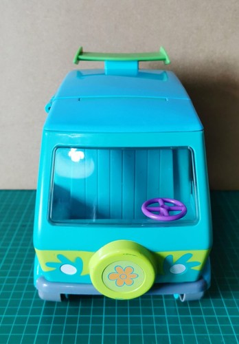 Scooby Doo Trap Time Mystery Machine Van And Figures! - Picture 8 of 16