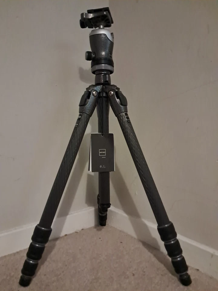 Gitzo GK254282QD Mountaineer Tripod + GH3382QD Ball Head Like pristine Condition - Image 2 of 4