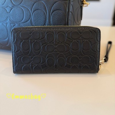 Coach CEW21 Long Zip Around Wallet In Signature Leather Gold/Black