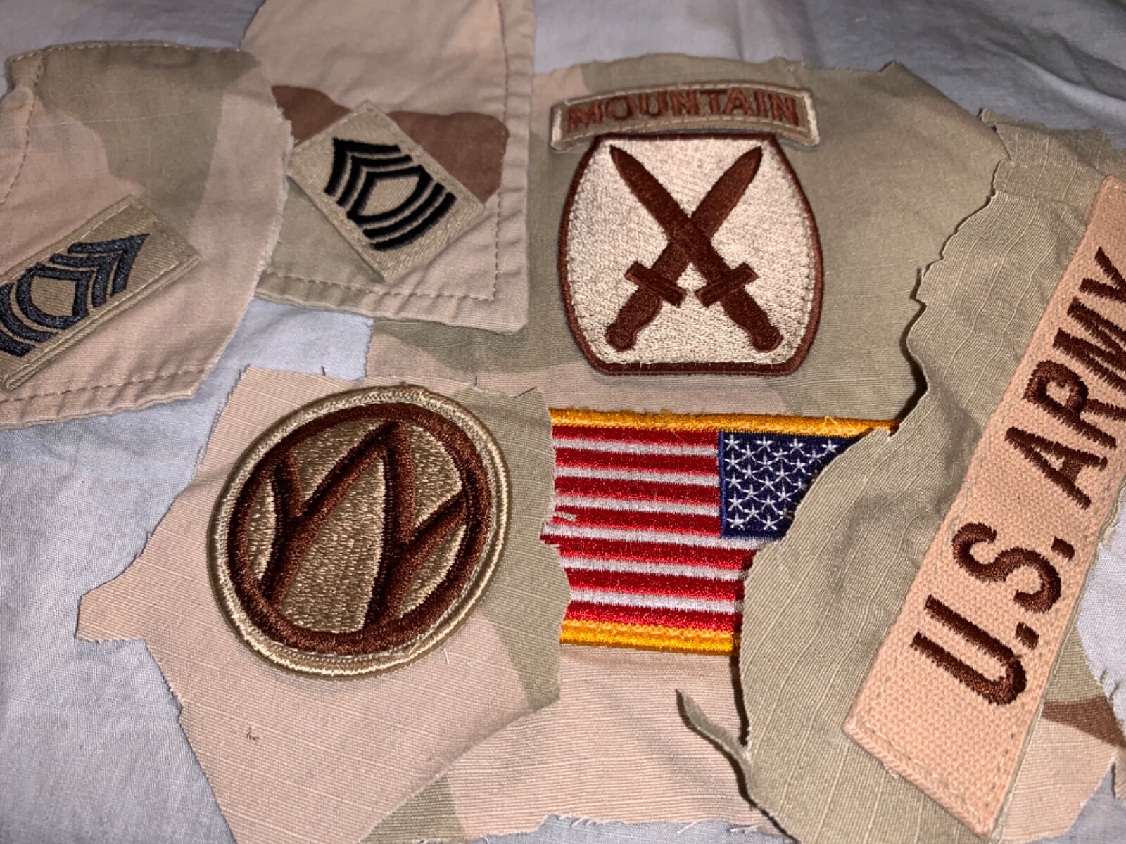 US ARMY PATCH PATCHES AFGHANISTAN WAR 10TH MOUNTAIN DIVISION MILITARY USA CAMO