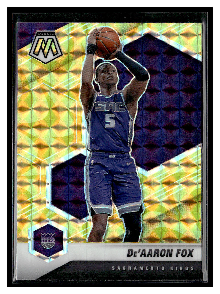 2020-21 Panini Mosaic #168 De'Aaron Fox Mosaic Reactive Yellow Sacramento Kings