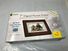 Giinii 7  Digital Picture Frames BROWN GP7AWP New Opened Box.