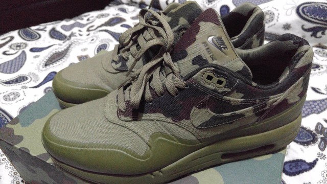 nike air 200 supreme