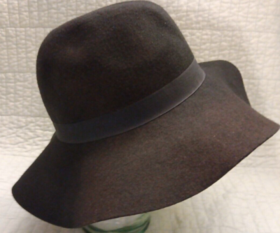 Women Banana Republic wool fedora hat sz Large m_65259189ffb5d0de1fb5daa3.jpg main image 4