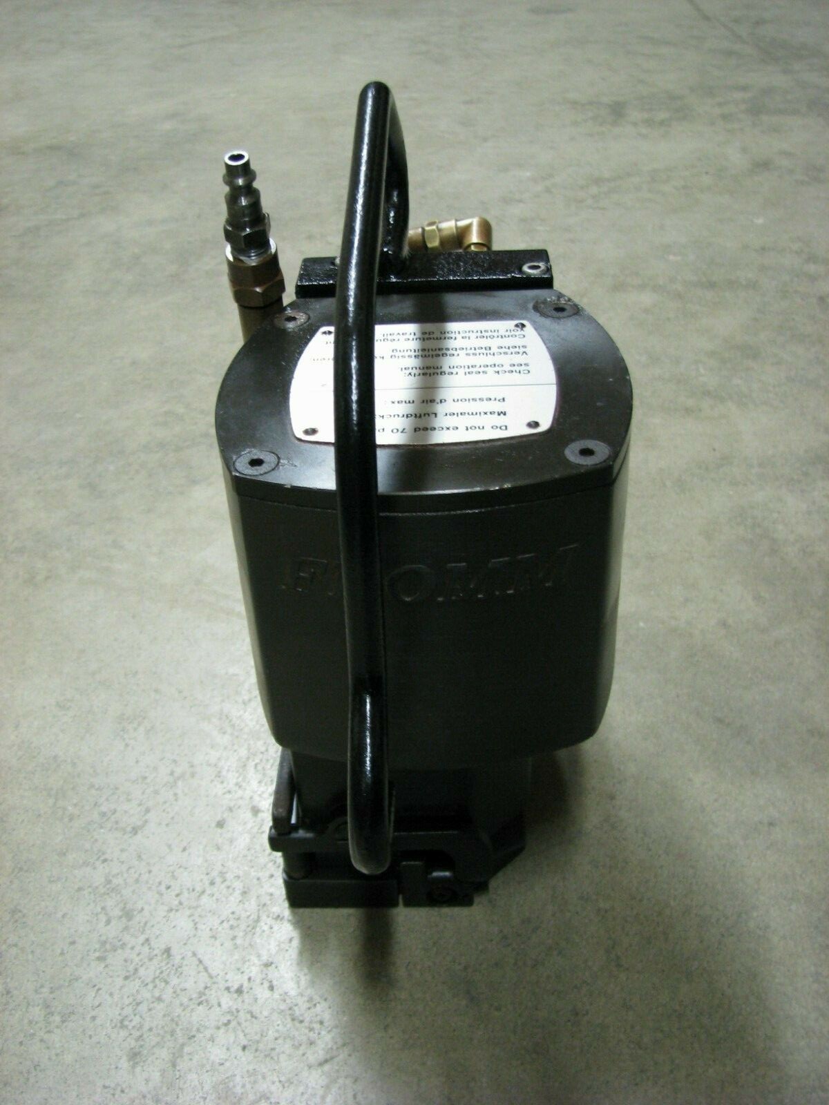 Picture 4 of 12