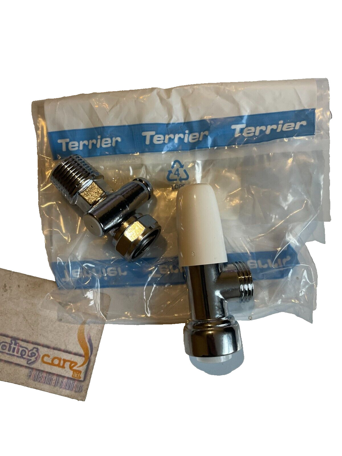 Pegler Terrier Angled Push Fit Lockshield Radiator Valve 15mm