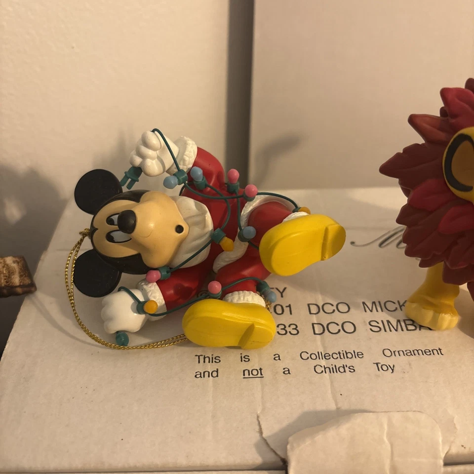 Adorno vintage Grolier Disney colección mágica de Navidad con caja (8) Foto 4 de 4