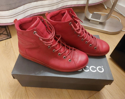 ECCO SOFT 2.0 Damen High-Top Sneaker Leder Schnürung Rot EU 35 US 4,5